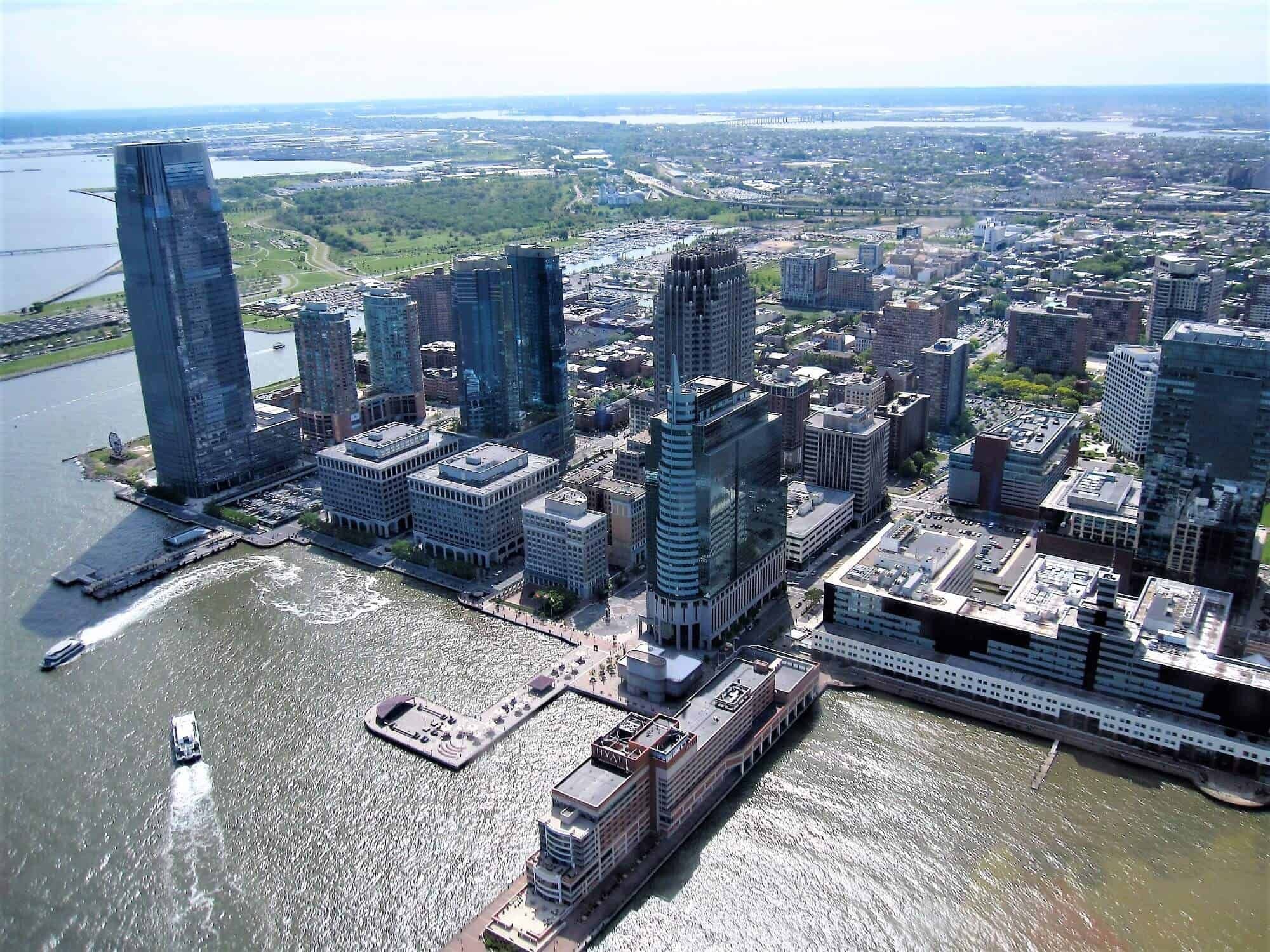 Additional resources background image